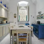 Piccinina - A Pochi Passi Da Eva Ravello