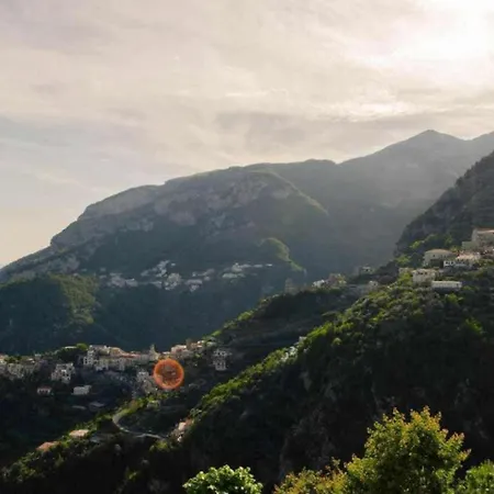 Piccinina A Pochi Passi Da Eva Ravello
