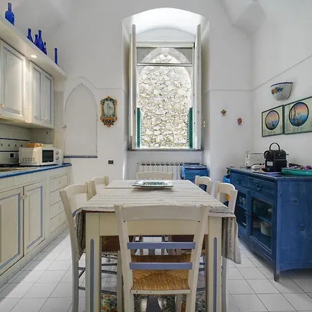 Piccinina - A Pochi Passi Da Eva Ravello